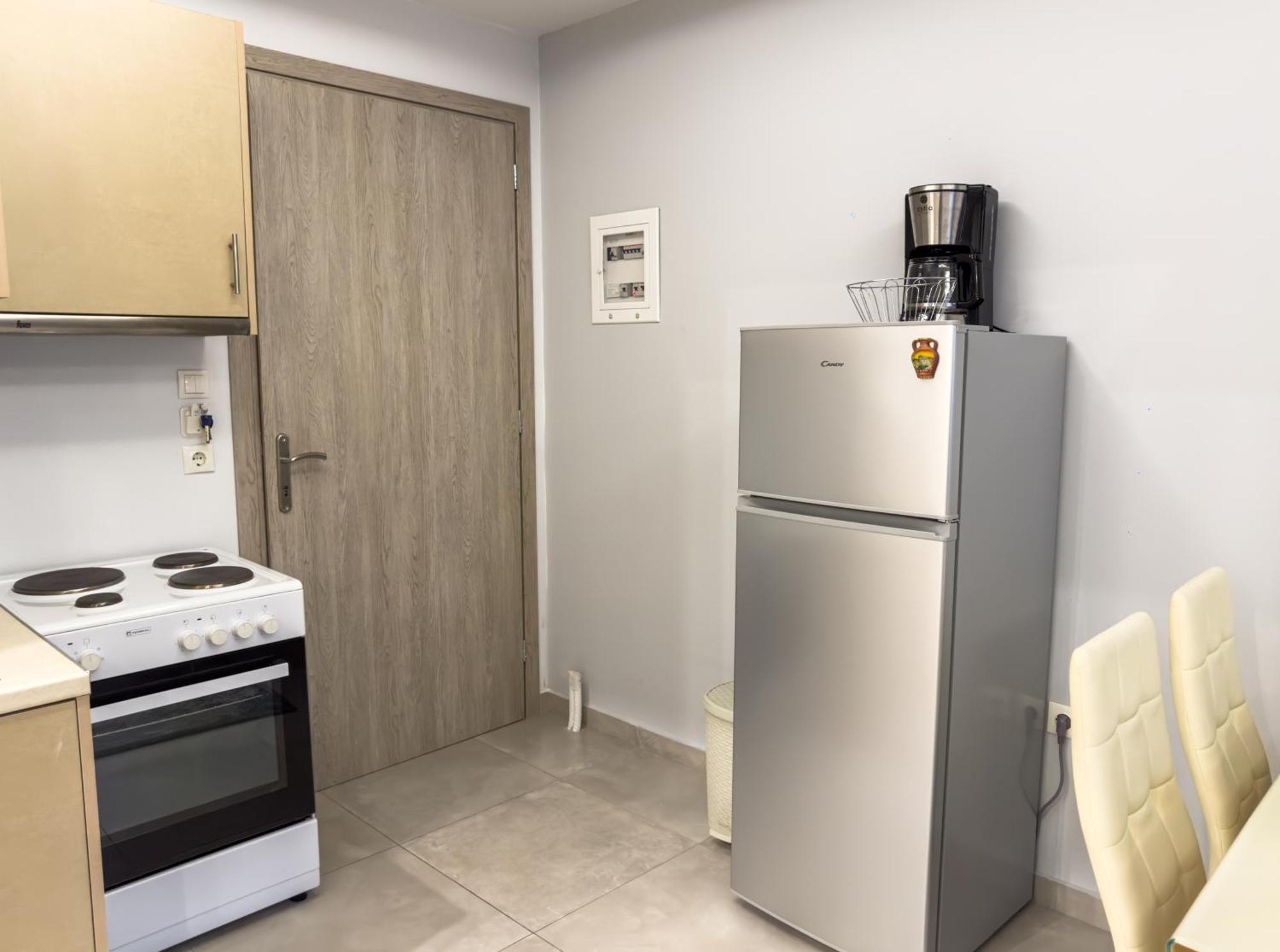 Contemporary & Spacious Renovated Apartment, Dt Syntagma, /Touristic Area Athènes Extérieur photo